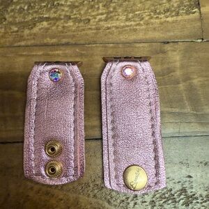 Upcycled Pink Bubblegum bow band made by Spark’l Bands